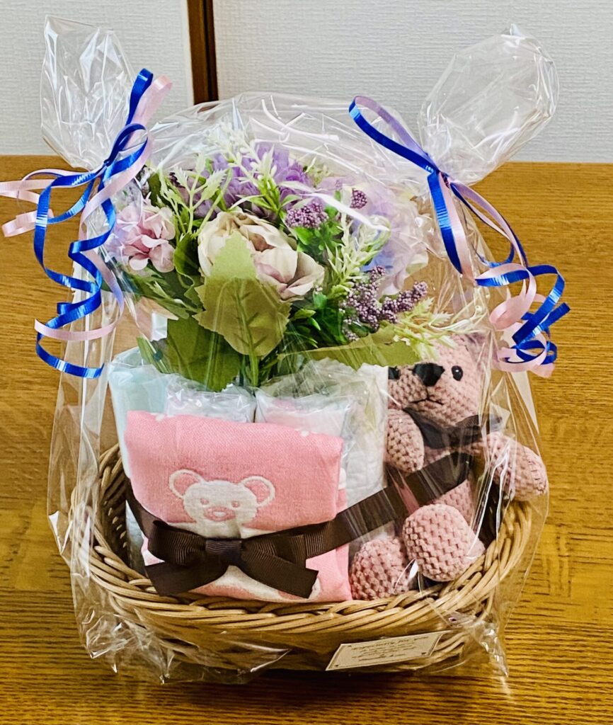 出産祝いおむつケーキ